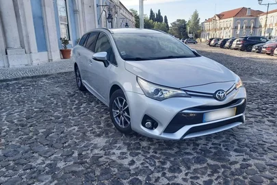 2015' Toyota Avensis Touring Sports