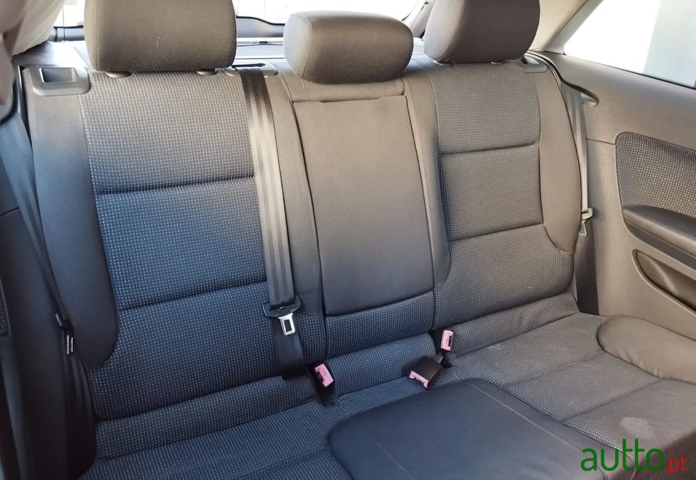 2003' Audi A3 2.0 Tdi Ambition photo #4