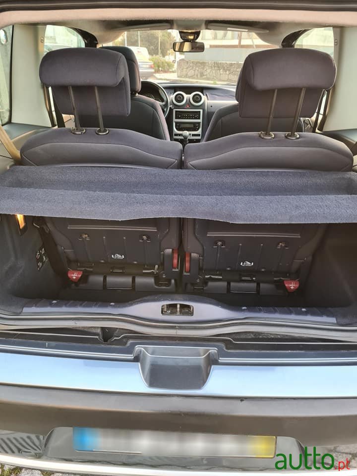 1999' Peugeot 1007 photo #5