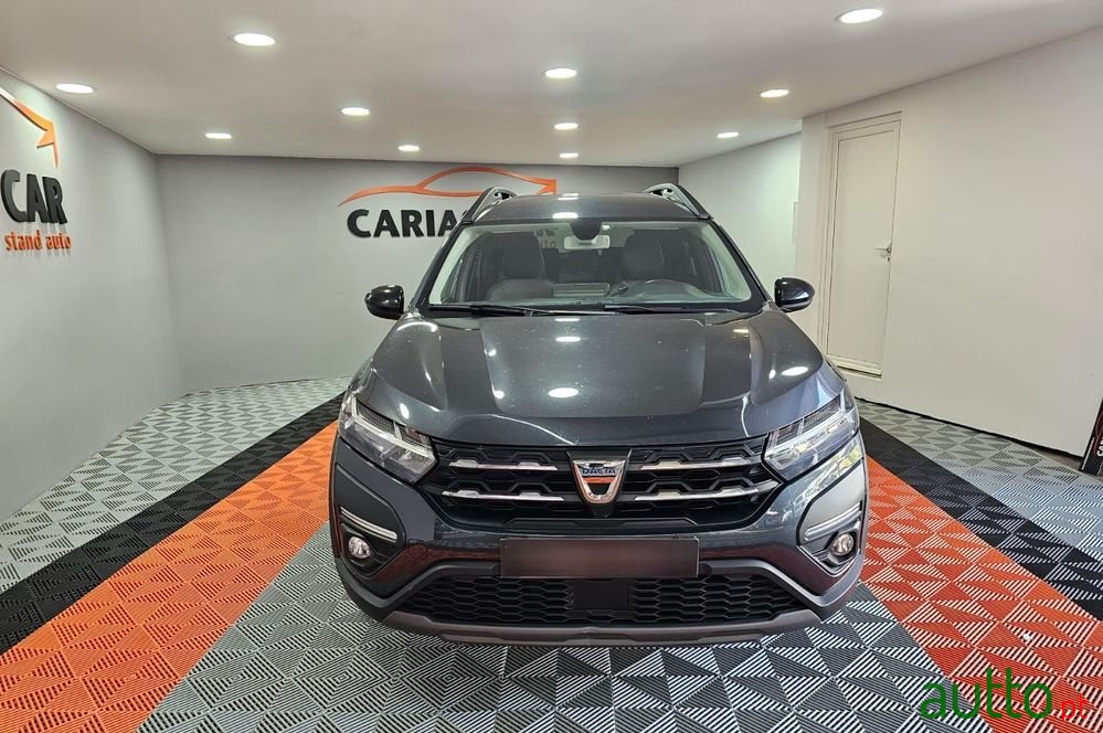2022' Dacia Jogger photo #3