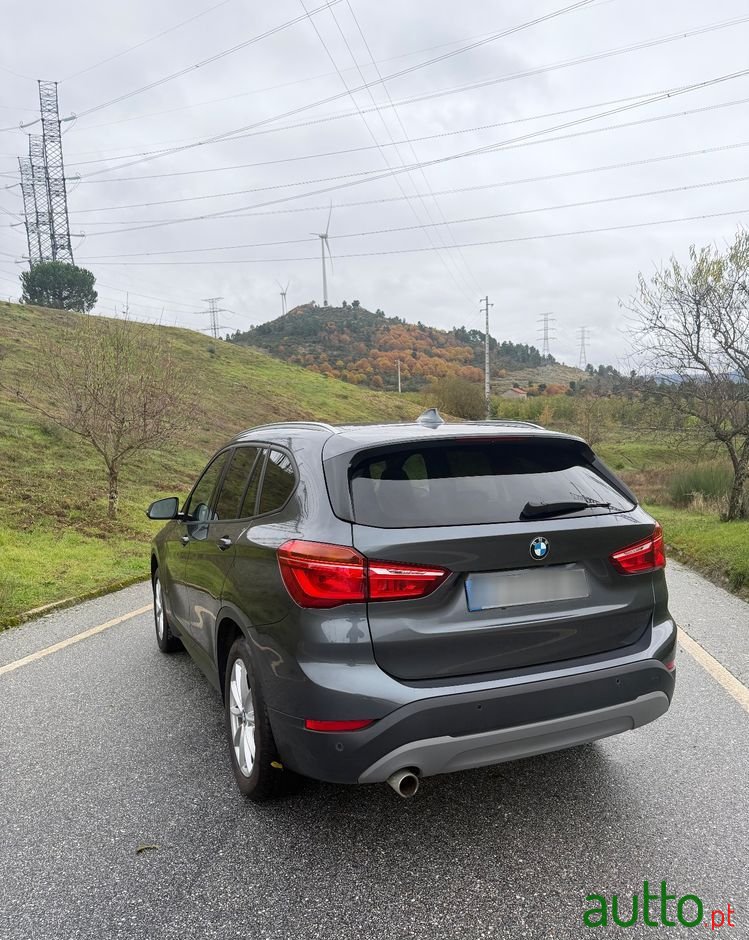 2017' BMW Série X 16 D Sdrive photo #4