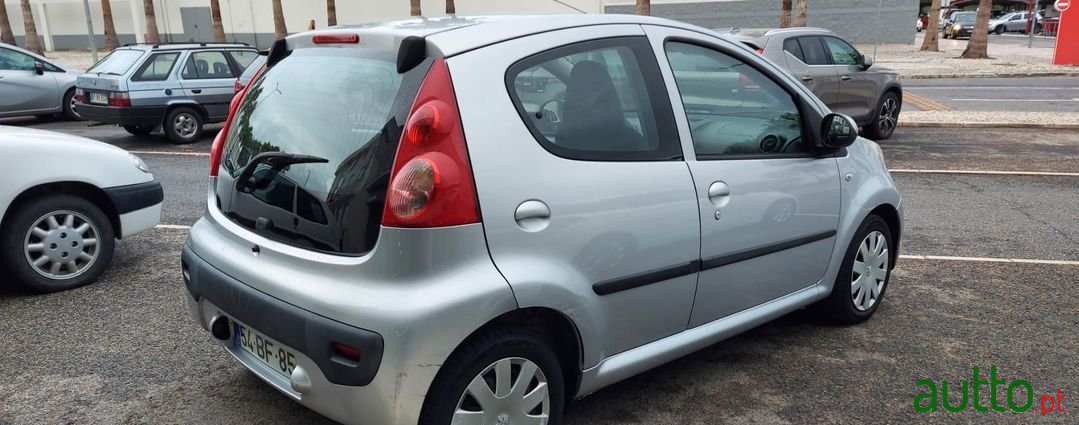 2006' Peugeot 107 photo #4