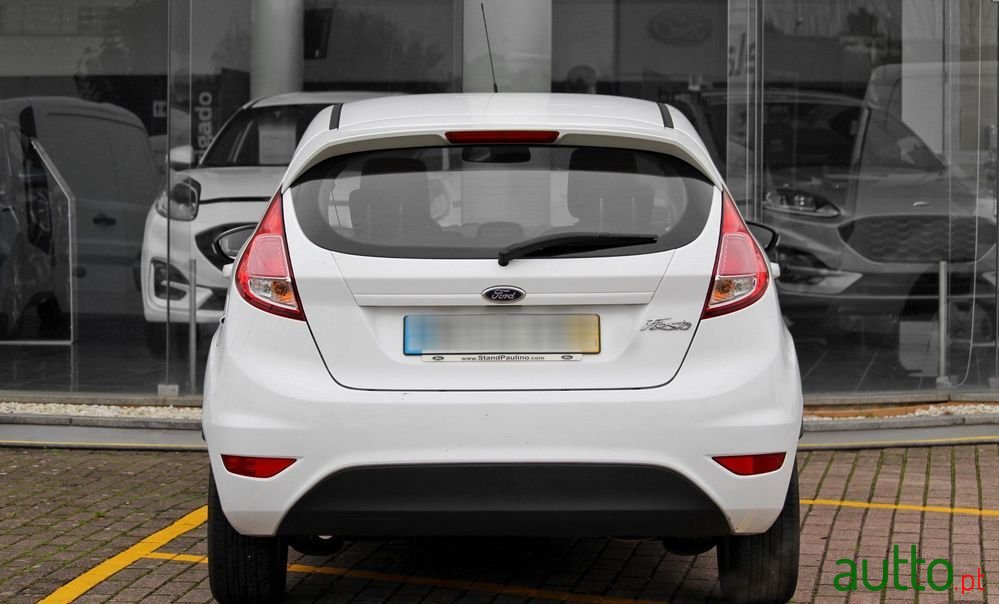 2015' Ford Fiesta 1.5 Tdci Trend photo #4