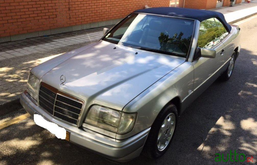 1995' Mercedes-Benz Cabriolet photo #1