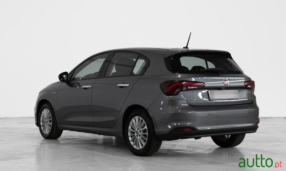 2021' Fiat Tipo photo #4