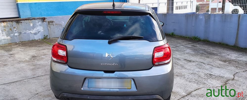 2010' Citroen DS3 photo #5