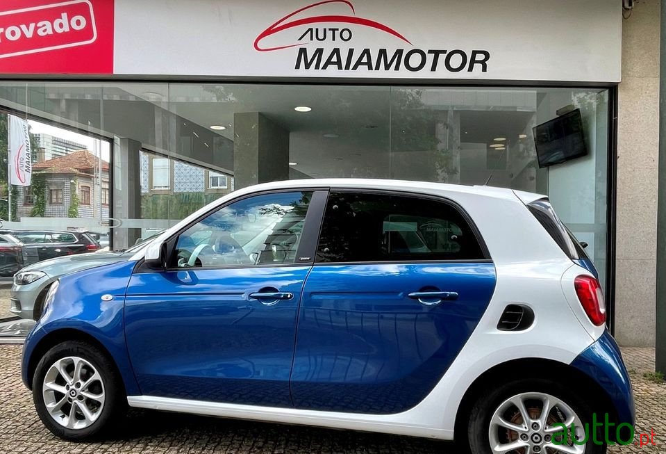 2016' Smart Forfour photo #4