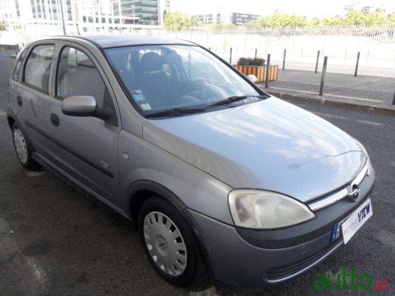 2003' Opel Corsa photo #3