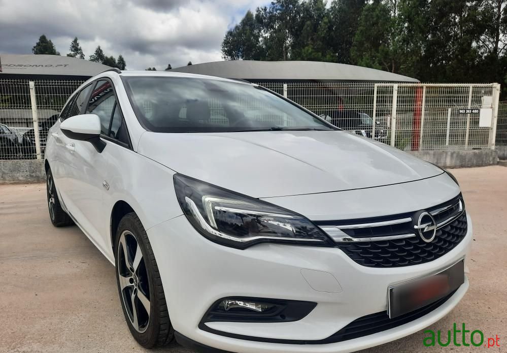 2016' Opel Astra Sports Tourer photo #4