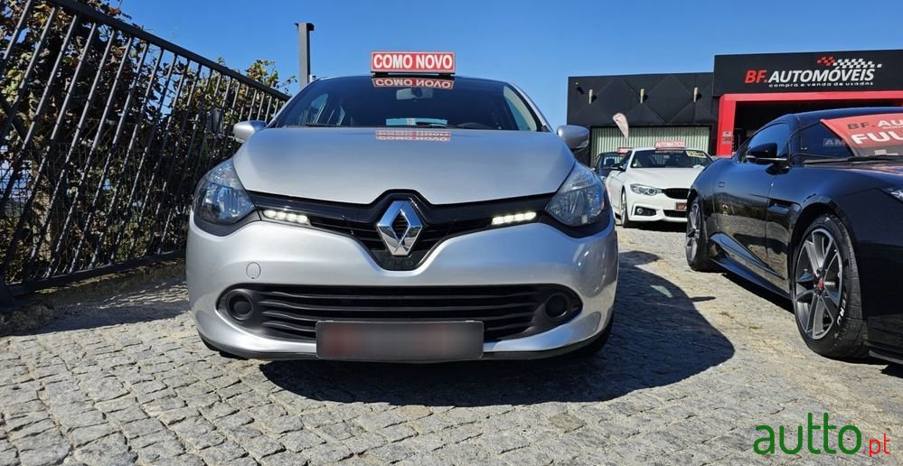 2016' Renault Clio photo #5