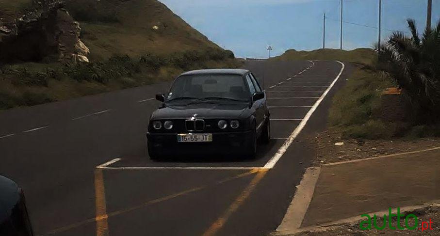 1990' BMW 318 E30 318 Is photo #2
