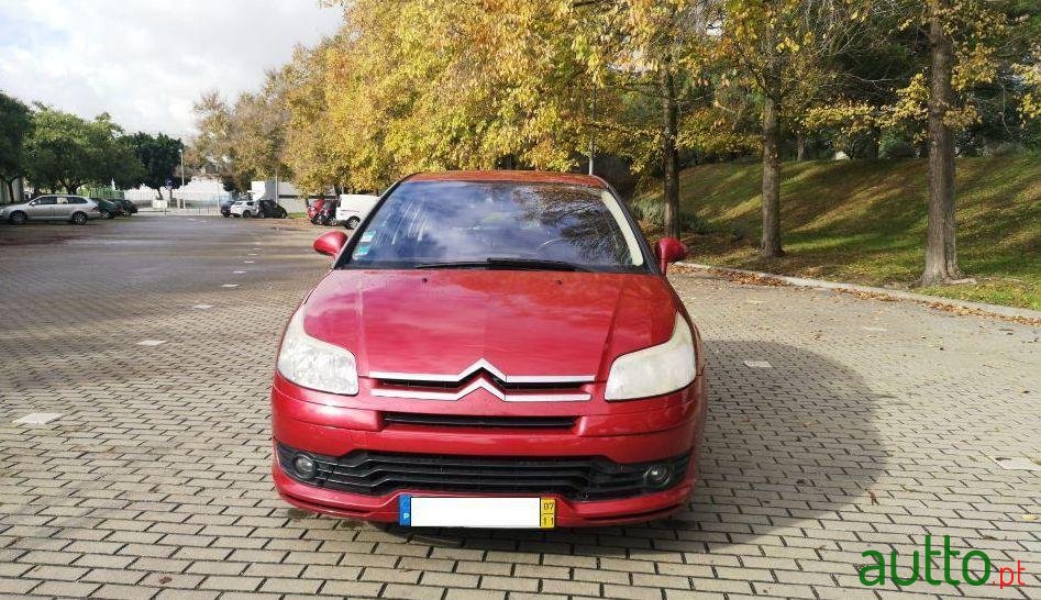 2007' Citroen C4 photo #4