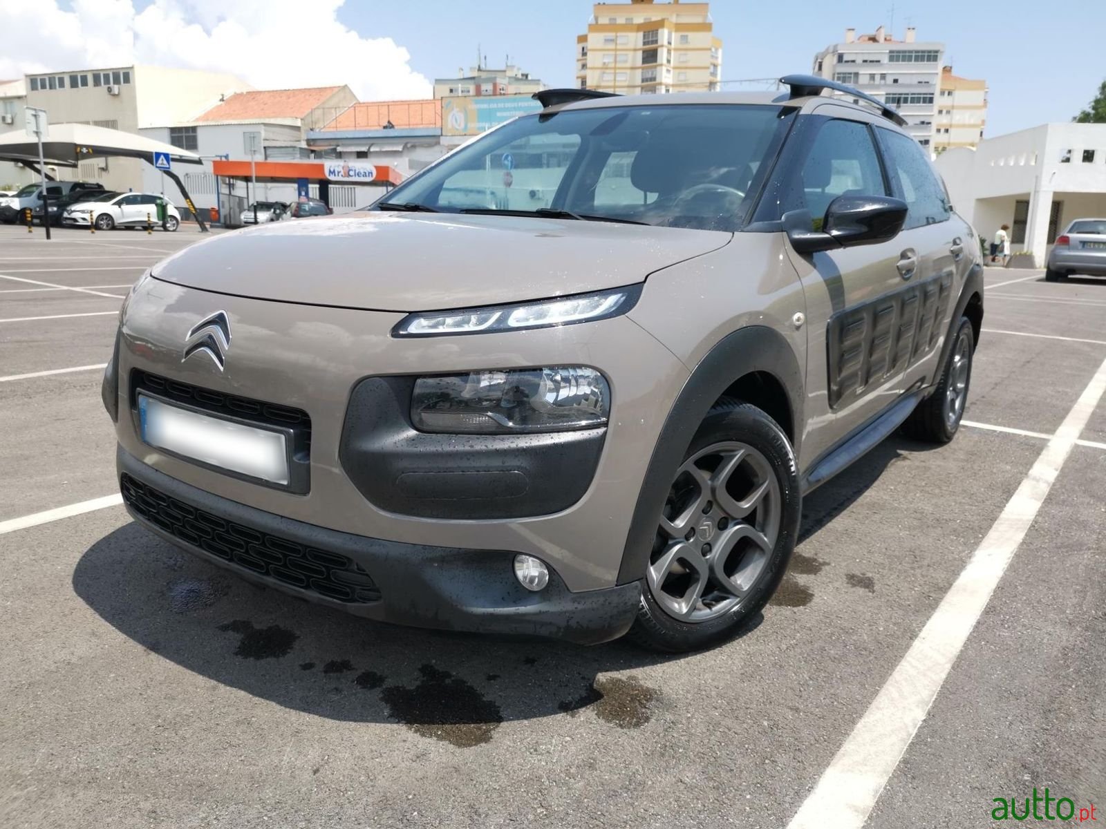 2017' Citroen C4 Cactus photo #1
