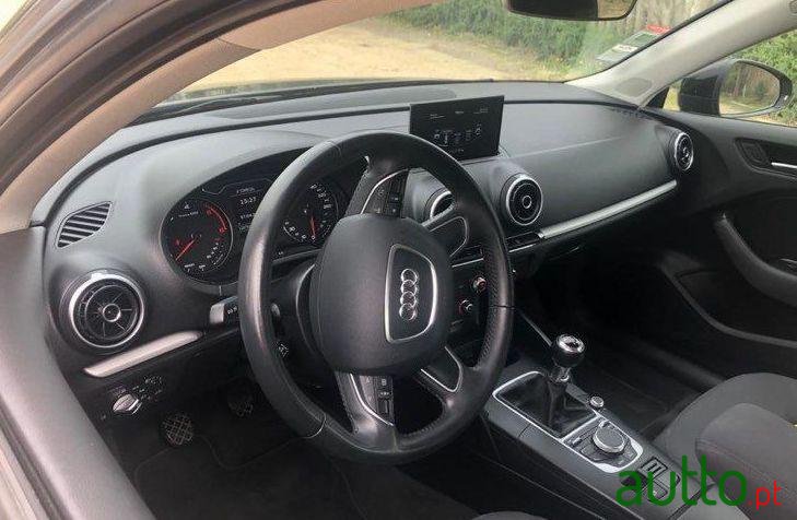 2016' Audi A3 Sportback photo #3