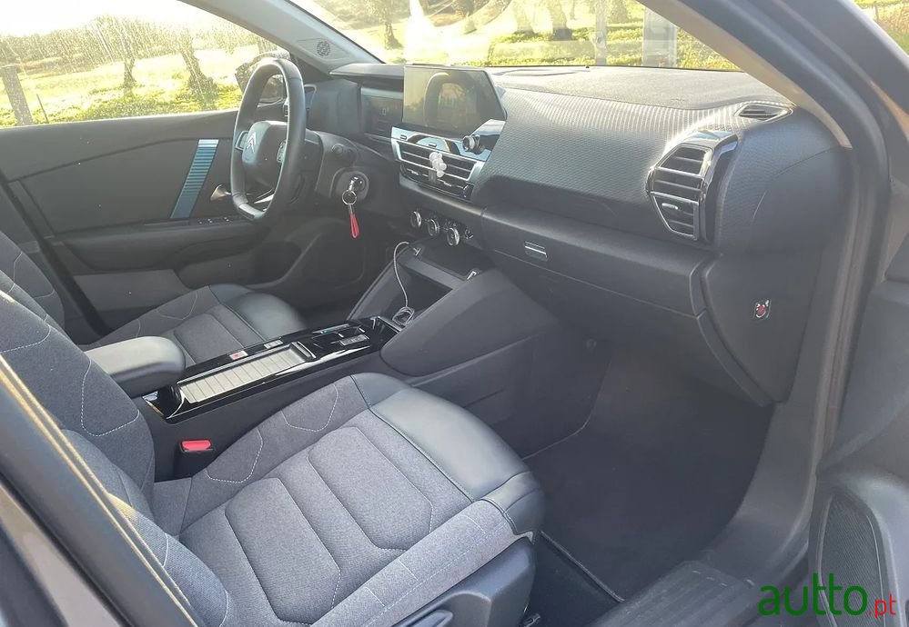 2022' Citroen E-C4 Feel Pack photo #6