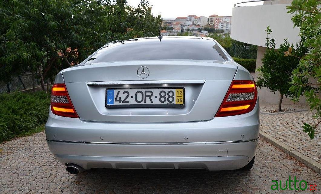 2012' Mercedes-Benz C-250 Cdi photo #1