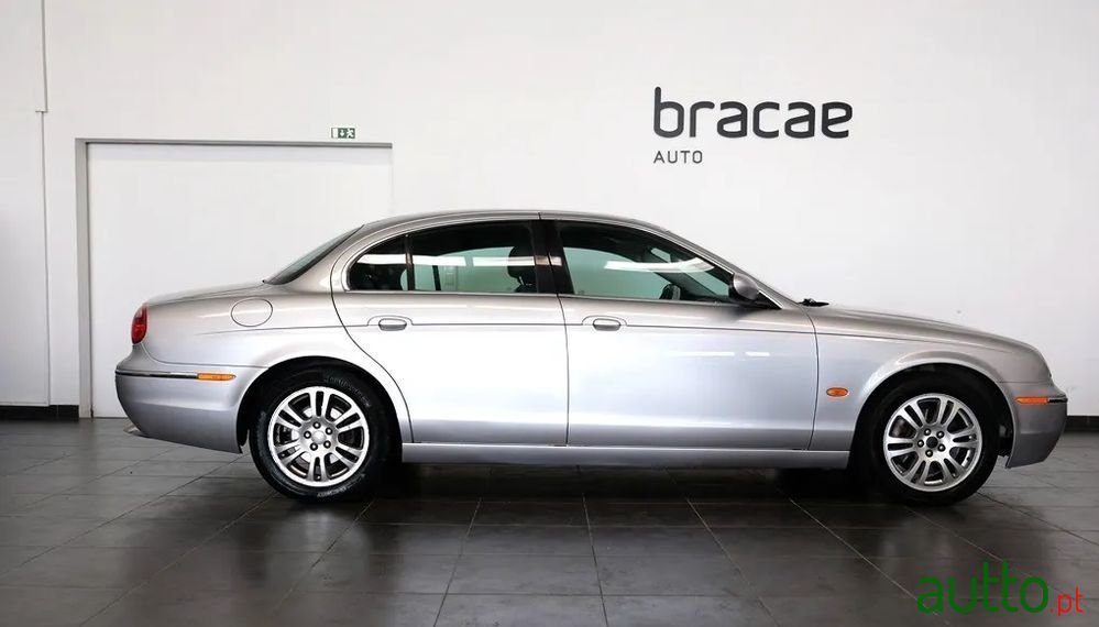 2005' Jaguar S-Type 2.7 D V6 Classic photo #5