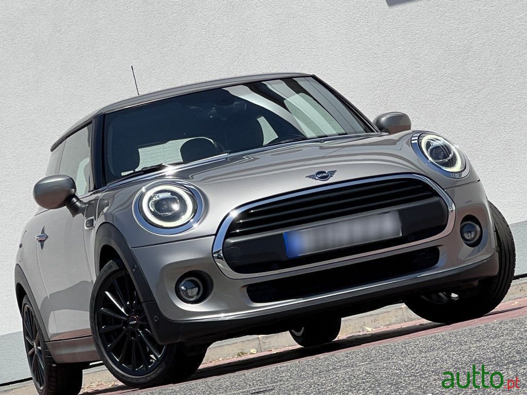 2019' MINI Cooper photo #1