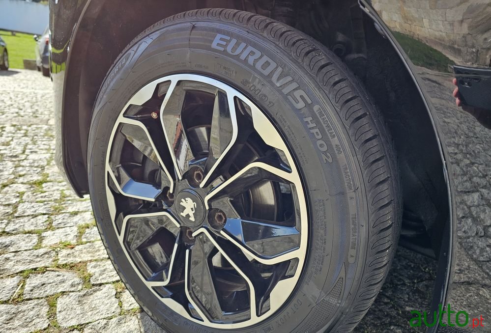 2019' Peugeot 108 photo #4