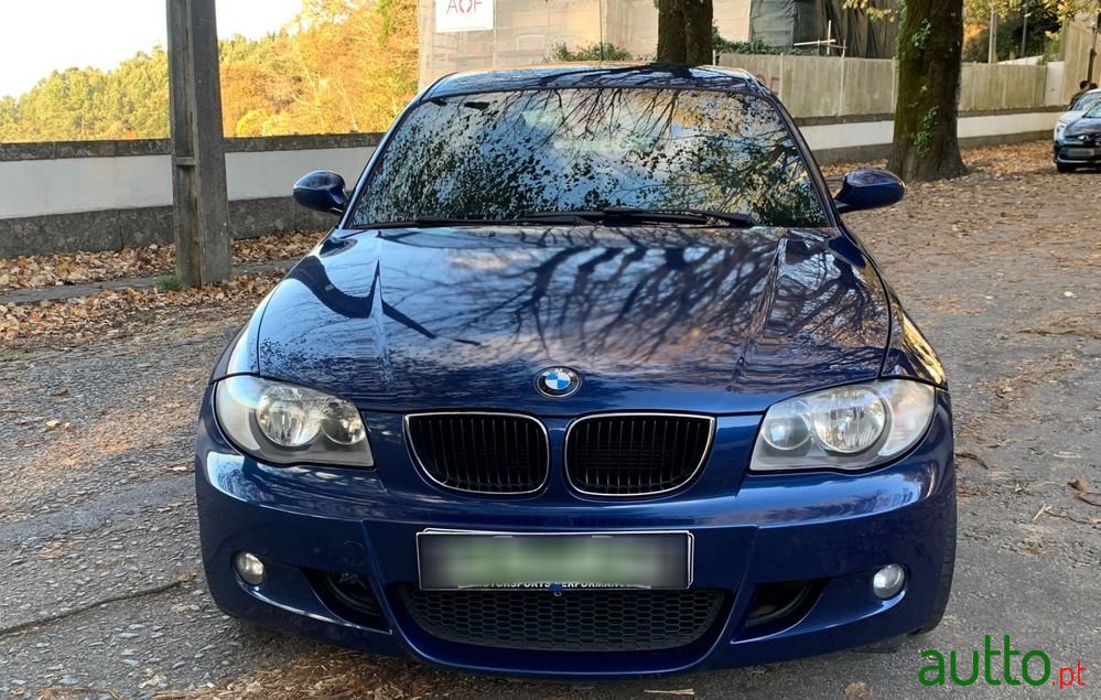 2009' BMW 118 photo #3