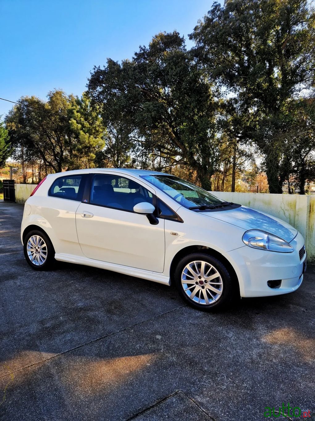 2009' Fiat Grande Punto photo #6