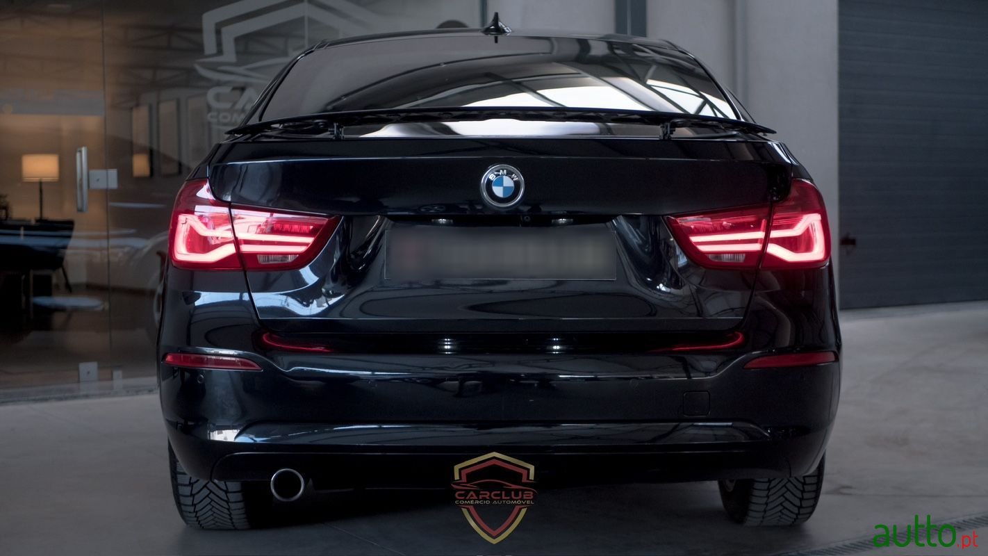 2018' BMW 318 Gran Turismo photo #6