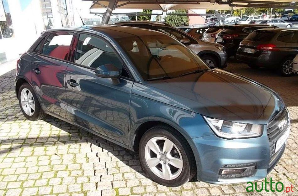 2018' Audi A1 Sportback photo #4