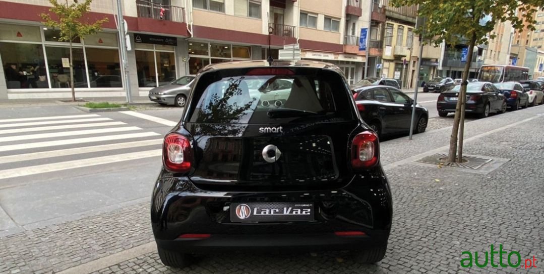 2017' Smart Forfour photo #4
