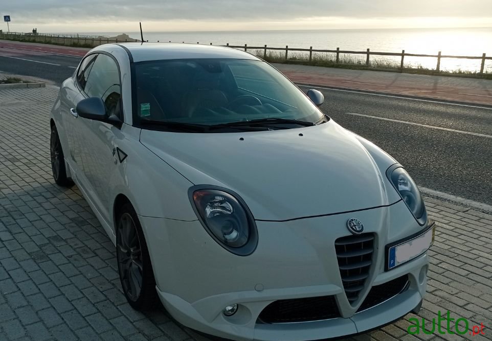 2010' Alfa Romeo MiTo photo #1