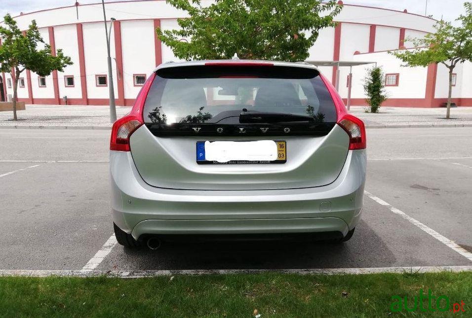 2016' Volvo V60 Ocean Race photo #4