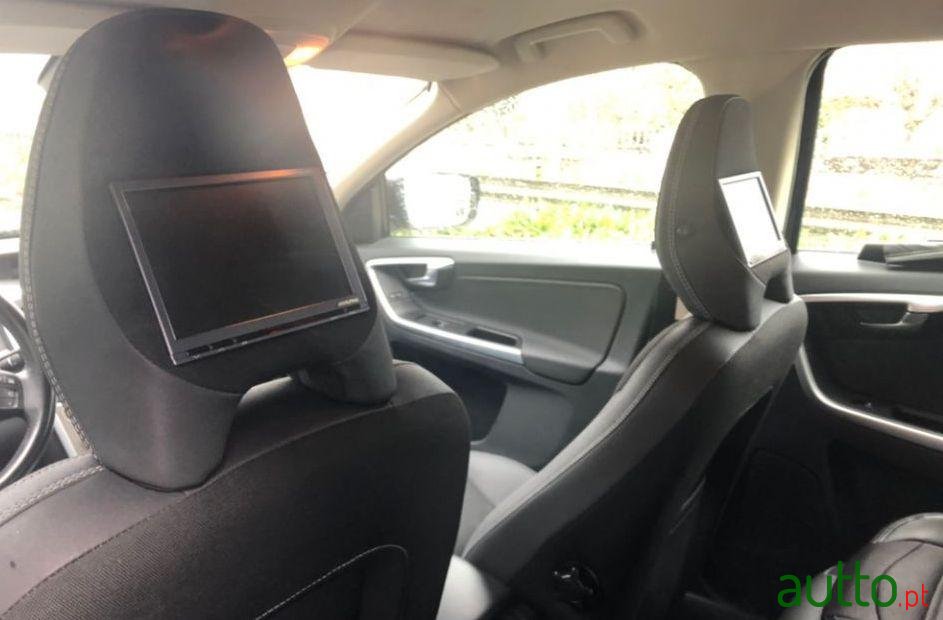 2010' Volvo Xc-60 Nacional photo #2