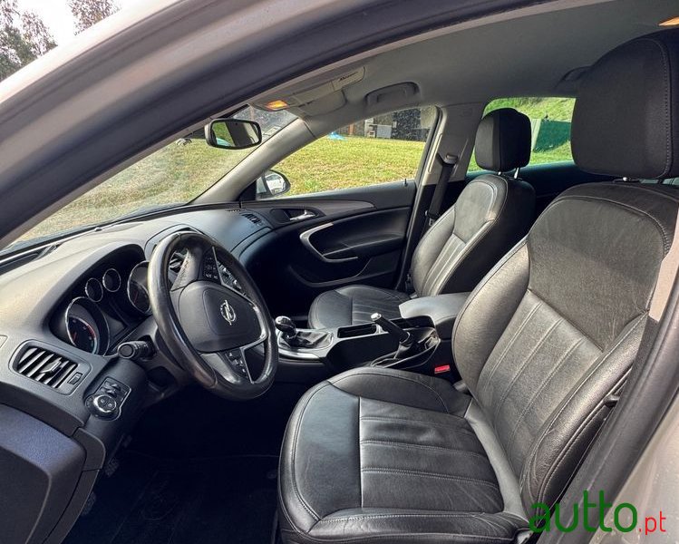 2013' Opel Insignia photo #6
