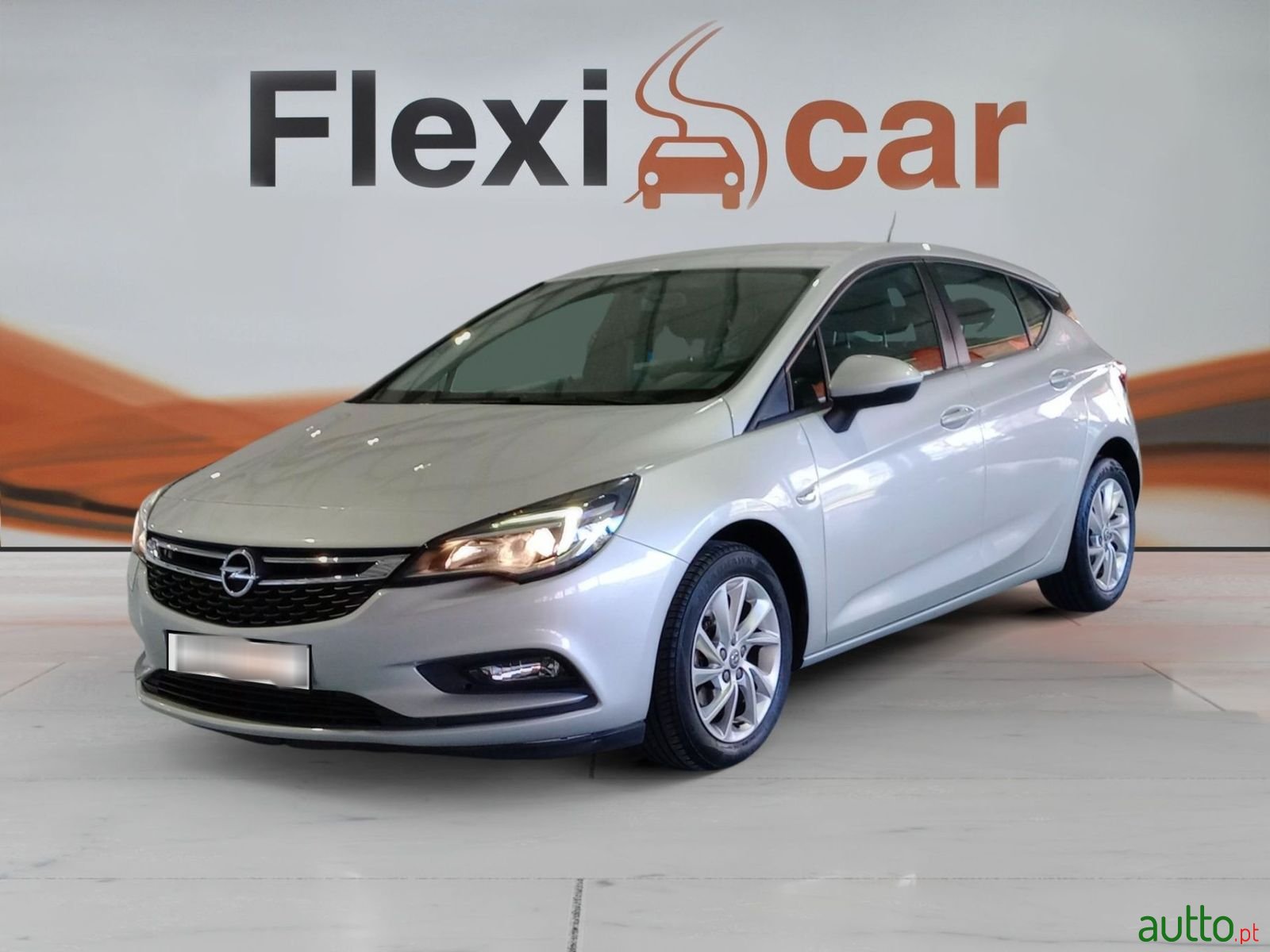 2019' Opel Astra photo #3