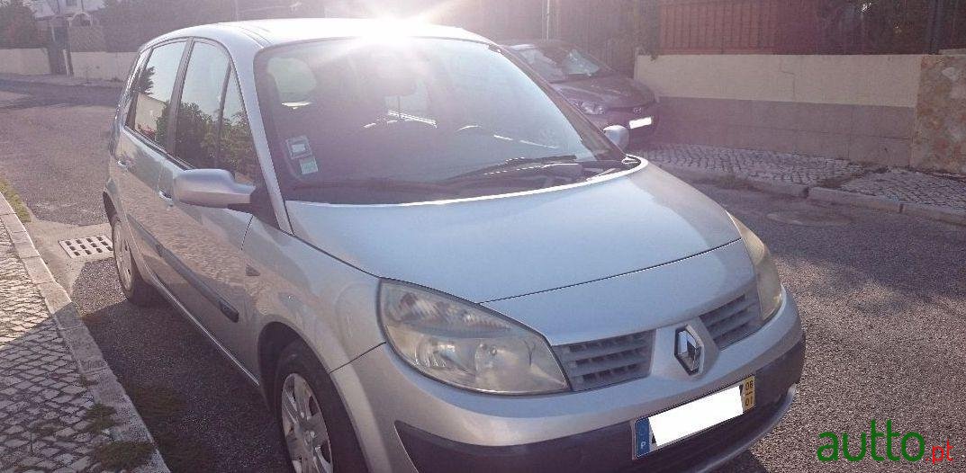 2006' Renault Scenic photo #1