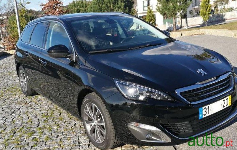 2014' Peugeot 308 Sw photo #2