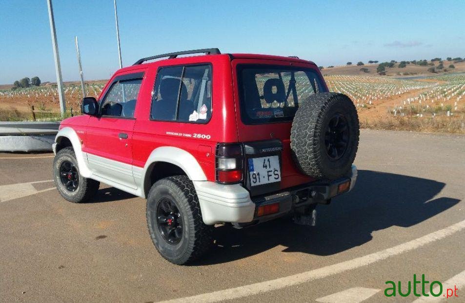 1995' Mitsubishi Pajero Mk2 photo #1