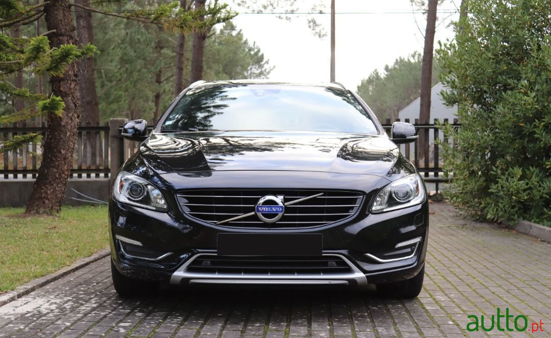 2013' Volvo V60 photo #2