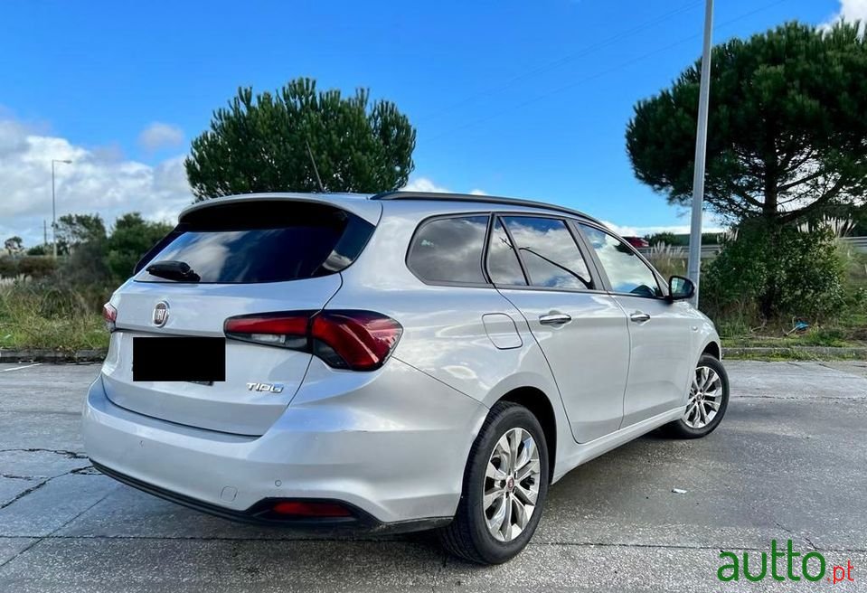 2019' Fiat Tipo photo #5