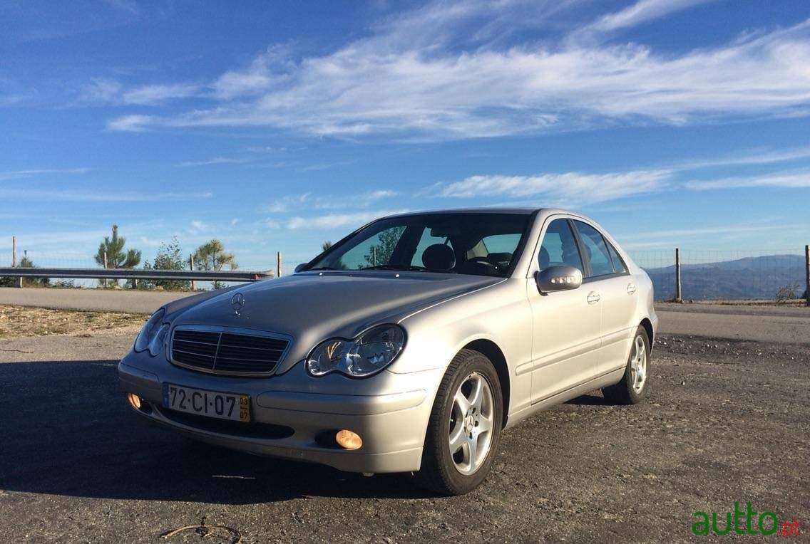 2003' Mercedes-Benz C-Class photo #1
