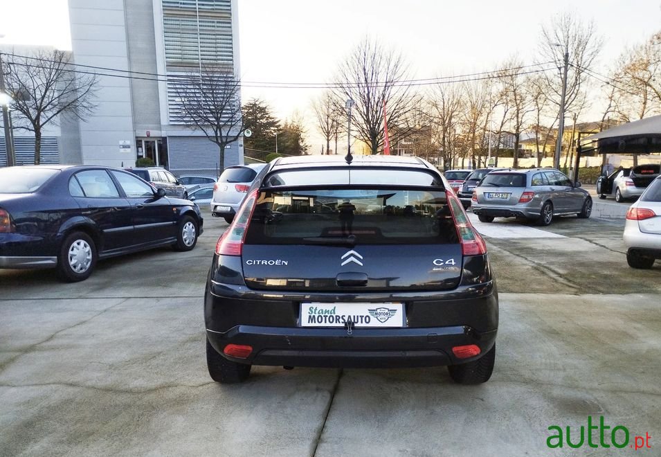 2007' Citroen C4 photo #5