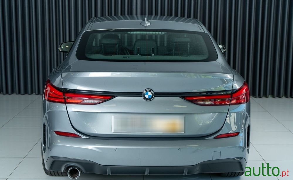 2022' BMW Série 2 photo #3