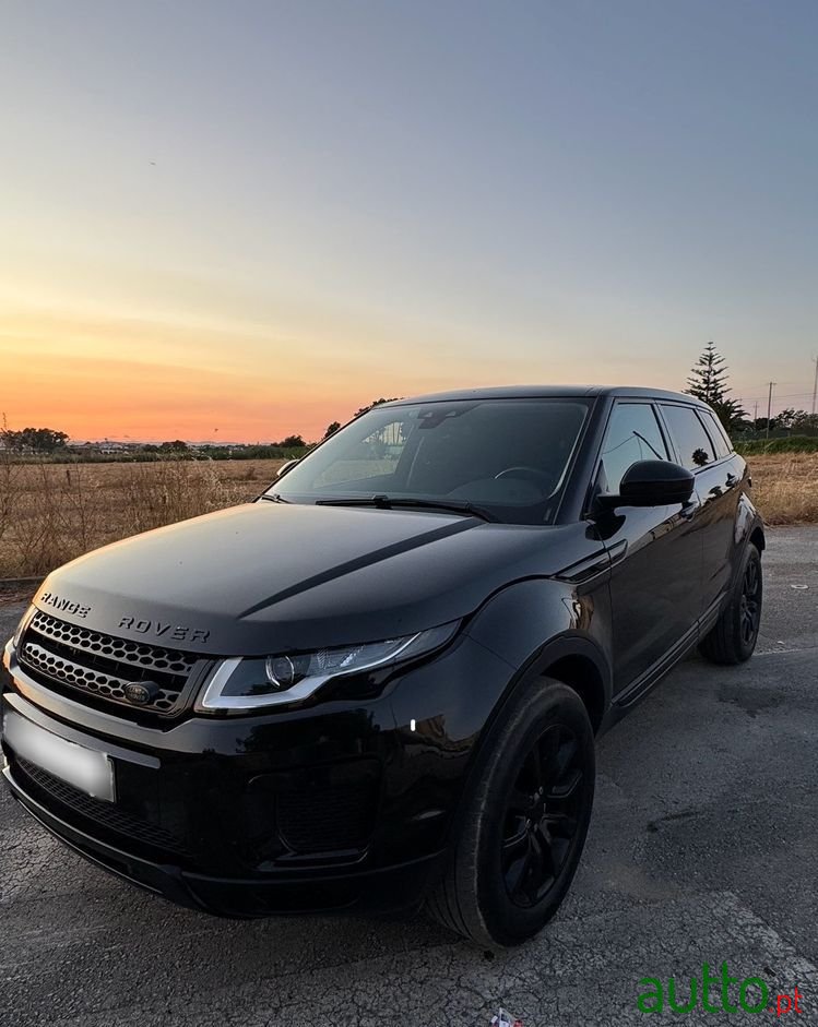 2018' Land Rover Range Rover Evoque photo #5