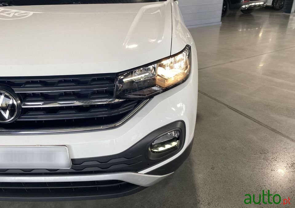 2022' Volkswagen T-Cross photo #6