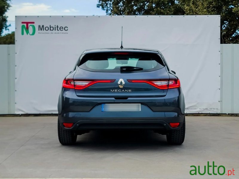 2016' Renault Megane photo #3