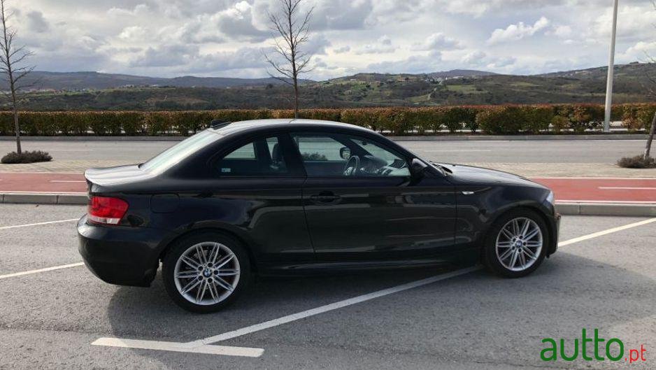 2011' BMW 120 Dauto Pack M photo #4