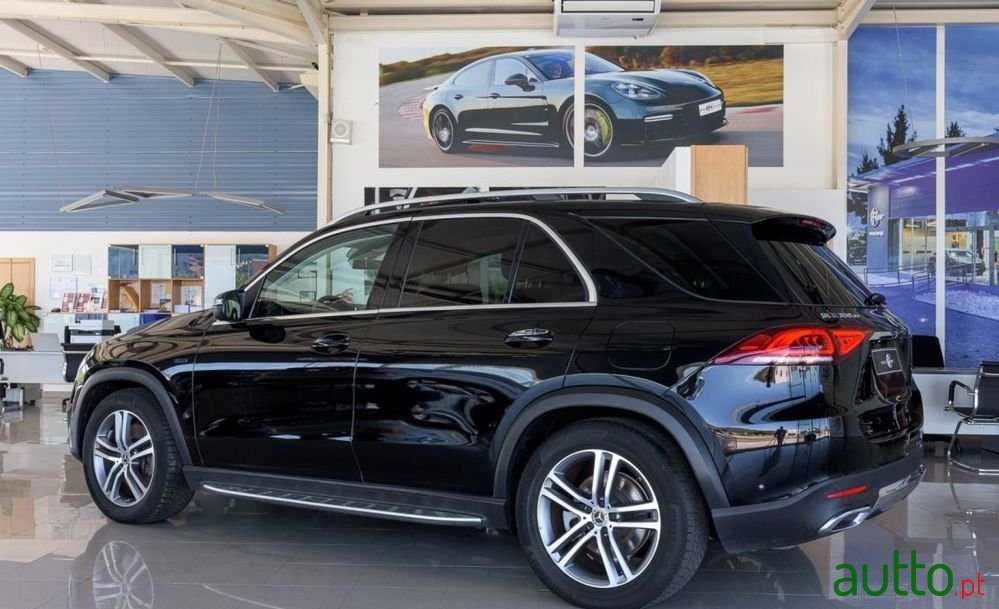 2020' Mercedes-Benz GLE 350 De 4Matic photo #3