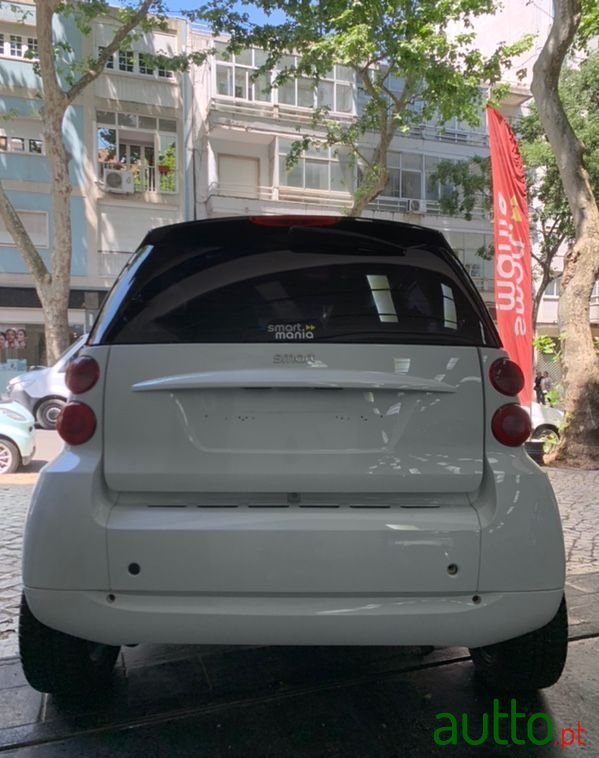 2009' Smart Fortwo Passion photo #4