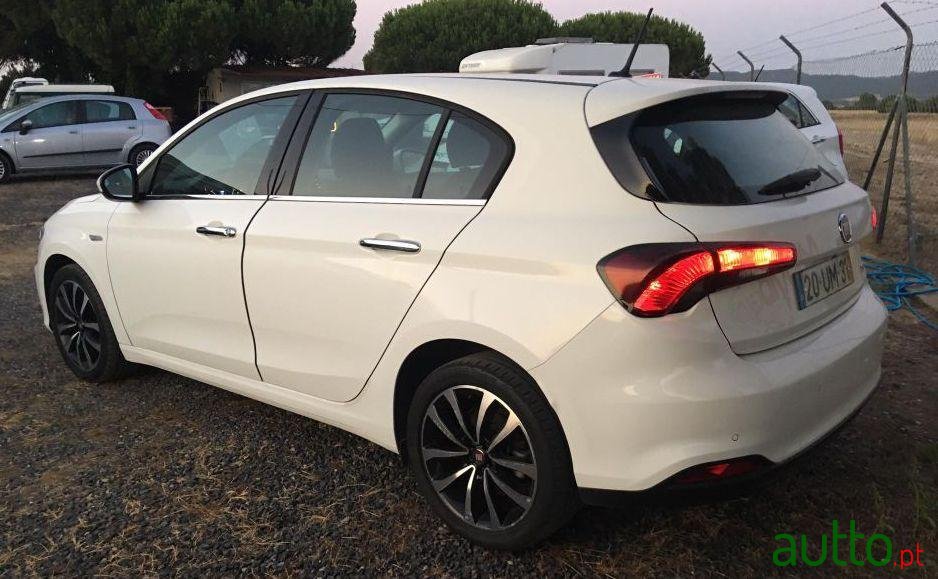 2018' Fiat Tipo photo #3