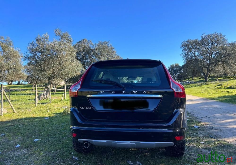 2017' Volvo Xc 60 2.0 D3 Momentum photo #2