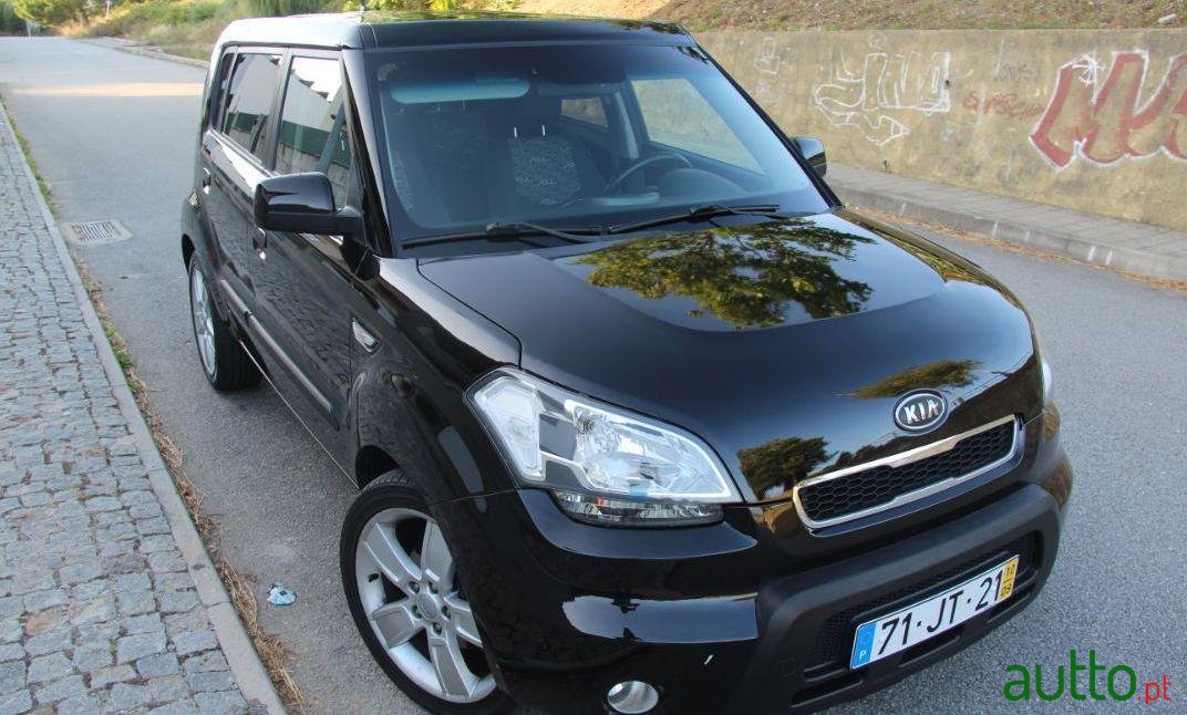 2010' Kia Soul photo #1
